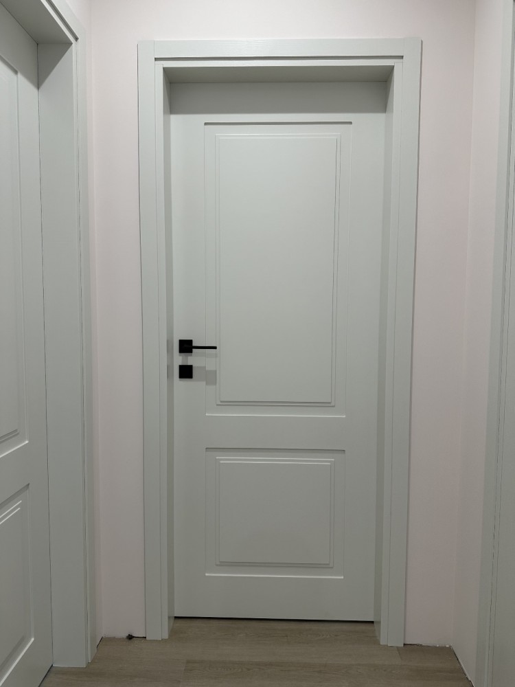 Black Kaviar Longline Shirt